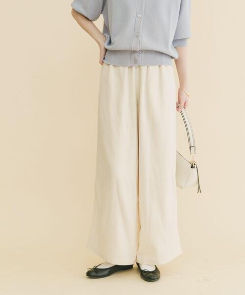 ITEMS URBANRESEARCH（アイテムズ アーバンリサーチ）の「『Sサイズあり』リネンレーヨンワイドパンツ（その他パンツ・レディース・ブラウン系その他/ライトベージュ/グリーン・MEDIUM/SMALL）」の4枚目の写真