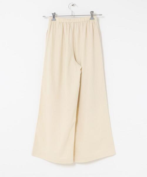 ITEMS URBANRESEARCH（アイテムズ アーバンリサーチ）の「『Sサイズあり/洗濯可』リネンレーヨンワイドパンツ（その他パンツ・レディース・ブラウン系その他/ライトベージュ/グリーン/ネイビー・MEDIUM/SMALL）」の5枚目の写真