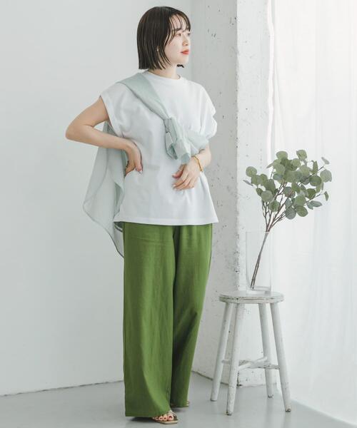 ITEMS URBANRESEARCH（アイテムズ アーバンリサーチ）の「『Sサイズあり/洗濯可』リネンレーヨンワイドパンツ（その他パンツ・レディース・ブラウン系その他/ライトベージュ/グリーン/ネイビー・MEDIUM/SMALL）」の9枚目の写真