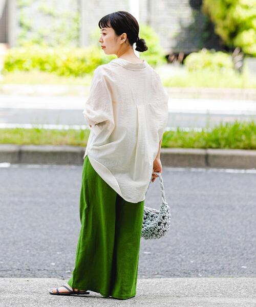 ITEMS URBANRESEARCH（アイテムズ アーバンリサーチ）の「『Sサイズあり/洗濯可』リネンレーヨンワイドパンツ（その他パンツ・レディース・ブラウン系その他/ライトベージュ/グリーン/ネイビー・MEDIUM/SMALL）」の11枚目の写真