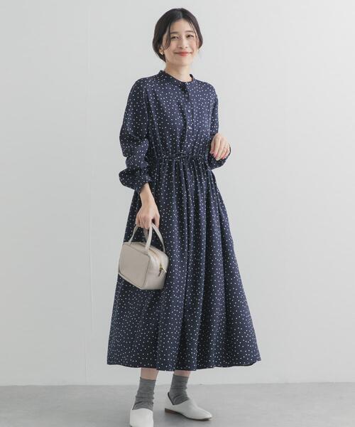 URBAN RESEARCH DOORS(アーバンリサーチドアーズ)の「ドットプリントワンピース(ワンピース・レディース・ブラック/ネイビー・FREE)」の5枚目の写真