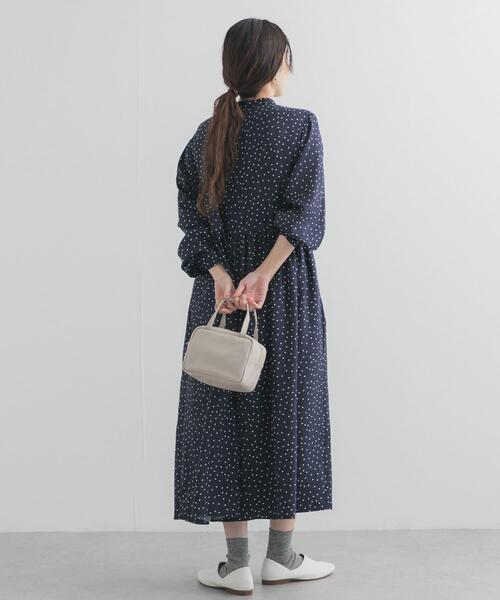 URBAN RESEARCH DOORS(アーバンリサーチドアーズ)の「ドットプリントワンピース(ワンピース・レディース・ブラック/ネイビー・FREE)」の7枚目の写真