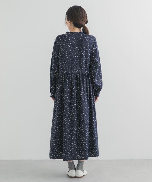 URBAN RESEARCH DOORS(アーバンリサーチドアーズ)の「ドットプリントワンピース(ワンピース・レディース・ブラック/ネイビー・FREE)」の12枚目の写真