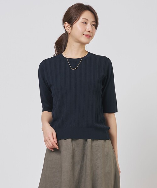 J.PRESS(ジェイプレス)の「【アンサンブル着用可】Rayon Elite Stretch クルーネック ニット(ニット/セーター・レディース・ネイビー系/ベージュ系/サックスブルー系・T13)」の2枚目の写真
