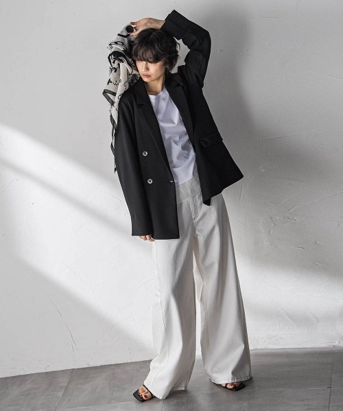 MAYSON GREY(メイソングレイ)の「【えらべるSET UP】叶えるダブルブレストジャケット≪手洗い可能≫(ダウンジャケット/コート・レディース・オフホワイト/ブラック・M)」の7枚目の写真