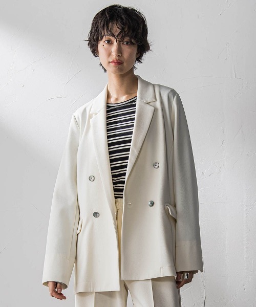 MAYSON GREY(メイソングレイ)の「【えらべるSET UP】叶えるダブルブレストジャケット≪手洗い可能≫(ダウンジャケット/コート・レディース・オフホワイト/ブラック・M)」の10枚目の写真