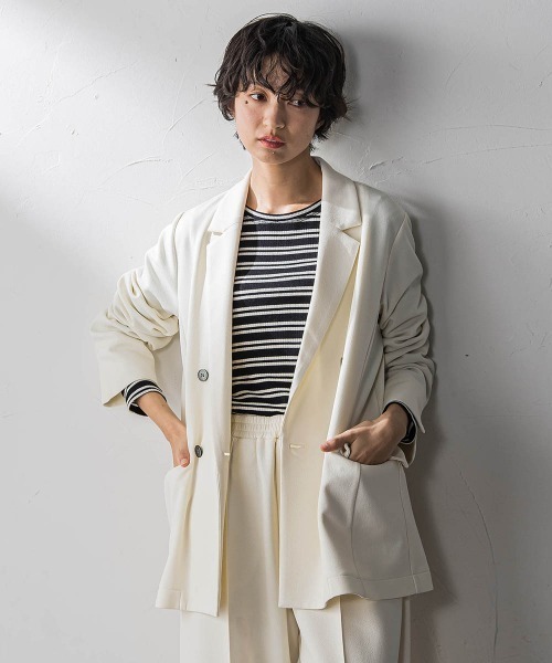 MAYSON GREY(メイソングレイ)の「【えらべるSET UP】叶えるダブルブレストジャケット≪手洗い可能≫(ダウンジャケット/コート・レディース・オフホワイト/ブラック・M)」の12枚目の写真