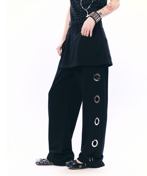 SETUP-EXE(セットアップイーエックスイー)の「BOLD EYELET SKIRT PANTS / BLACK(スウェットパンツ・レディース・その他・OS)」の1枚目の写真