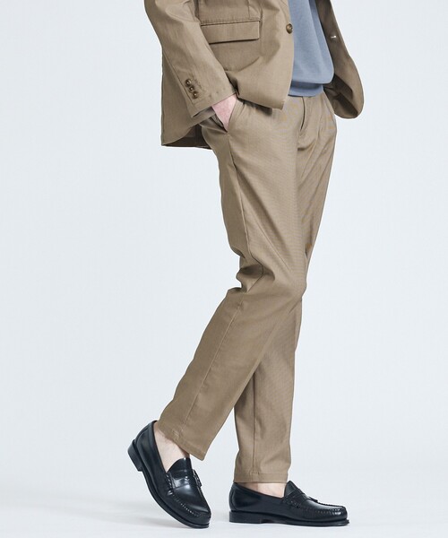 ABAHOUSE GRAY(アバハウスグレイ)の「【セットアップ対応】COOL DRY TOUCH イージースラックス /接触冷感 /吸水速乾 /UVカット(スラックス・メンズ・ベージュ/グレー/ブラック/ネイビー/ブルー・44/46/48/50)」の4枚目の写真