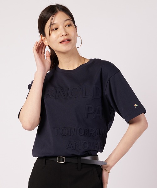 Arnold Palmer(アーノルドパーマー)の「AIR FLEX シェア エンボスロゴ Tシャツ(Tシャツ/カットソー・レディース・ダークネイビー/サーモンピンク/オフホワイト・L/M/S/XS/LL)」の11枚目の写真