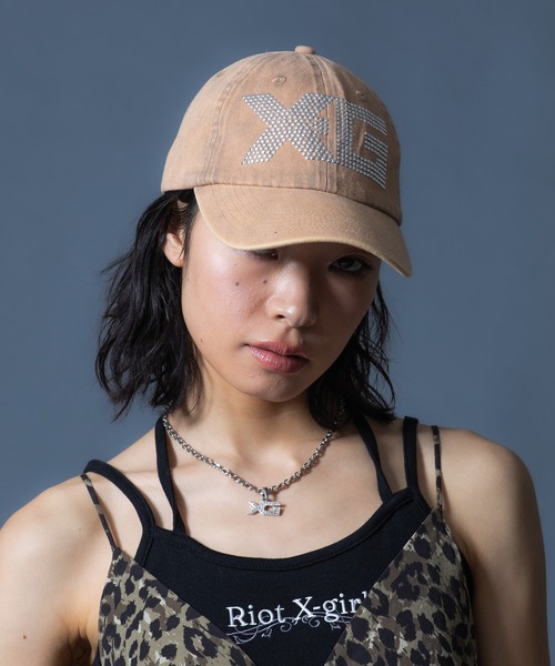 X-girl（エックスガール）の「LOGO MARK STUDDED 6PANEL CAP（キャップ・レディース・ブラック/ベージュ/カモフラージュ・ONE SIZE）」の10枚目の写真