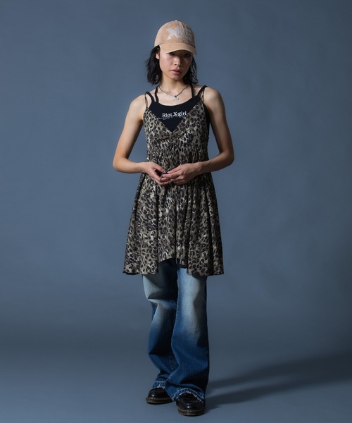 X-girl（エックスガール）の「LOGO MARK STUDDED 6PANEL CAP（キャップ・レディース・ブラック/ベージュ/カモフラージュ・ONE SIZE）」の13枚目の写真