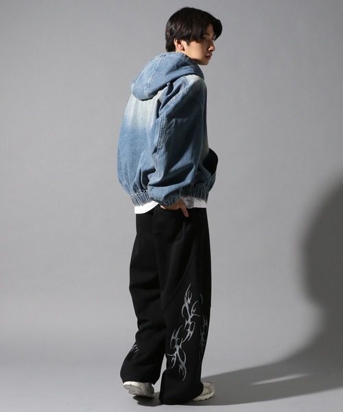 LAND MUSEUM(ランドミュージアム)の「LAND MUSEUM/デニムフードブルゾン(デニムジャケット・メンズ・ブルー/ブラック・LARGE/MEDIUM)」の11枚目の写真