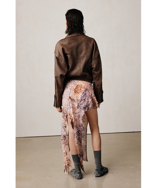 Desigual（デシグアル）の「【Desigual Studio】ジッパー付きファネルネック×ショルダーフラップ レザーブルゾンジャケッ（ミリタリージャケット・レディース・ブラウン・S/M/L）」の5枚目の写真
