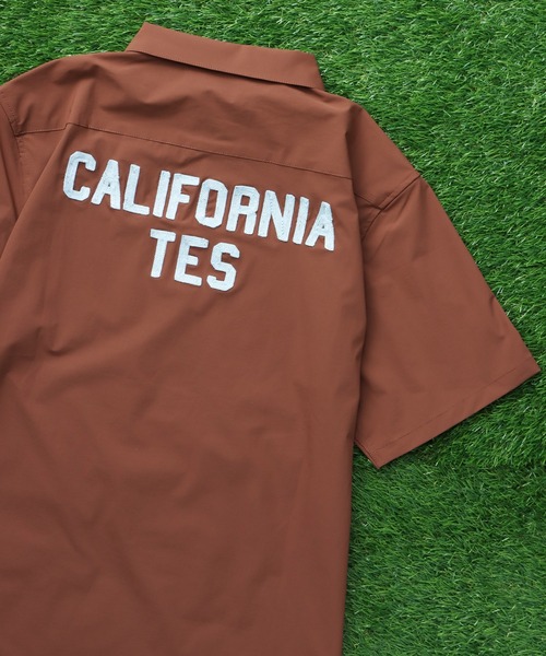 The Endless Summer(エンドレスサマー)の「TES COMFORT HALF ZIP SHIRT / 半袖ハーフジップシャツ(シャツ/ブラウス・メンズ・ブラウン/ネイビー/ブラック・MEDIUM/SMALL/X-LARGE/LARGE)」の3枚目の写真