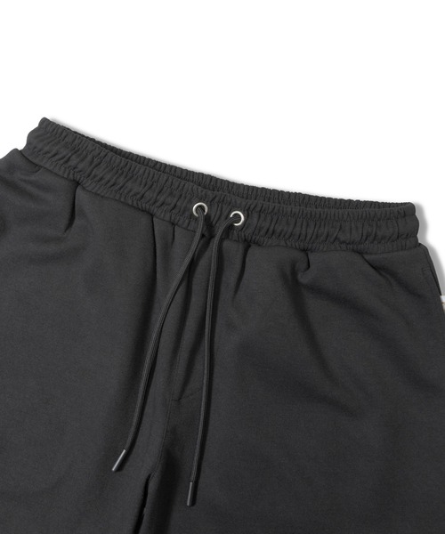PARIS SAINT-GERMAIN（パリサンジェルマン）の「PSG-INTERLOCK　SHORT　PANTS（その他パンツ・メンズ・グレー/ブラック・M/L/XL）」の7枚目の写真