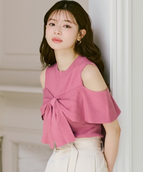 MISCH MASCH(ミッシュマッシュ)の「2026春夏新作 肩開き総針リボンニット(ニット/セーター・レディース・ブラウン/ピンク/ホワイト/ブルー・フリ-)」の6枚目の写真
