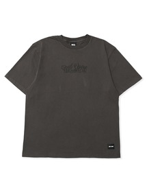 MFC STORE（エムエフシーストア）の「MFC STORE TATTOO SCRIPT AGED S/S TEE（Tシャツ/カットソー）」