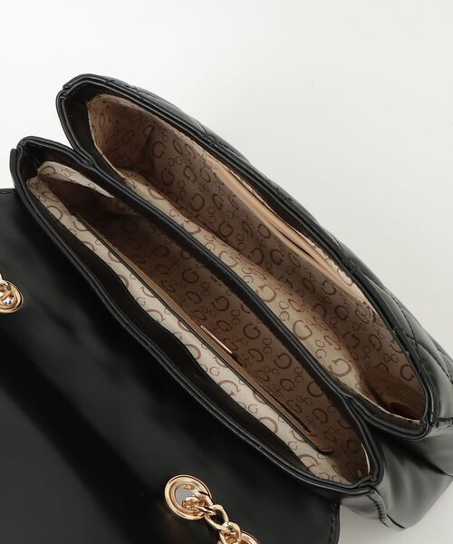 Guess(ゲス)の「RAMONA CONVERTBLE CROSBDY FLAP バッグ ショルダーバッグ(ショルダーバッグ・レディース・ライトベージュ/ホワイト/ブラック/ライトイエロー・ONE SIZE)」の17枚目の写真