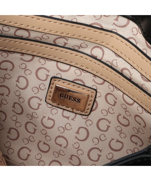 Guess(ゲス)の「RAMONA CONVERTBLE CROSBDY FLAP バッグ ショルダーバッグ(ショルダーバッグ・レディース・ライトベージュ/ホワイト/ブラック/ライトイエロー・ONE SIZE)」の12枚目の写真