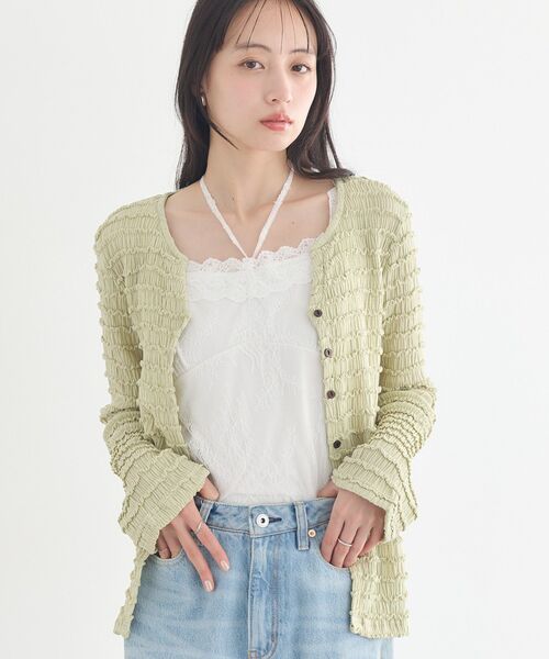 earth music&ecology（アースミュージックアンドエコロジー）の「【2WAY/紐取り外し可能】総レースホルターネックキャミソール（キャミソール・レディース・ブラック/オフホワイト/イエロー・M/S）」の11枚目の写真