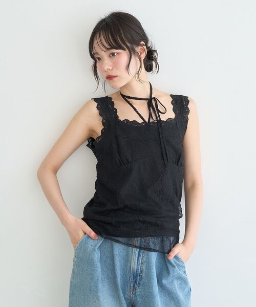 earth music&ecology（アースミュージックアンドエコロジー）の「【2WAY/紐取り外し可能】総レースホルターネックキャミソール（キャミソール・レディース・ブラック/オフホワイト/イエロー・M/S）」の21枚目の写真