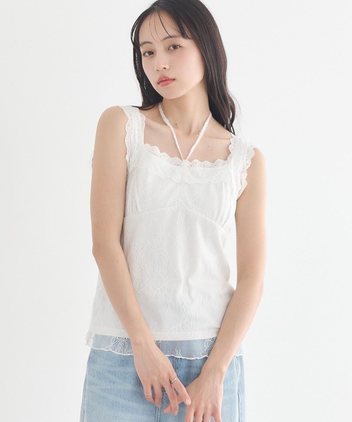 earth music&ecology（アースミュージックアンドエコロジー）の「総レースホルターネックキャミソール（キャミソール・レディース・ブラック/オフホワイト・M/S）」の4枚目の写真