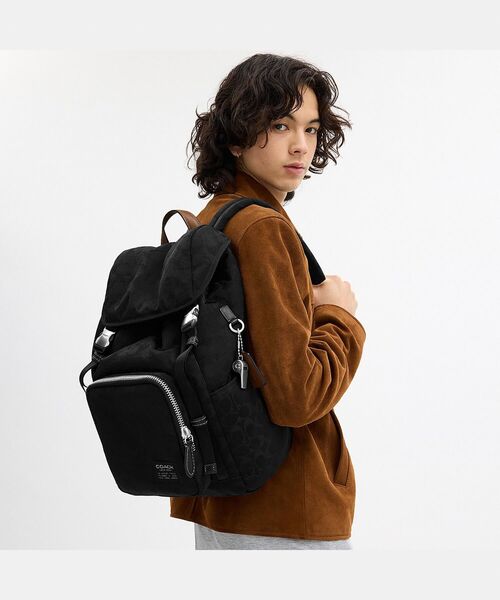 COACH（コーチ）の「ローガン バックパック・シグネチャー ナイロン（バックパック/リュック・メンズ・ブラック系その他・ONE）」の2枚目の写真