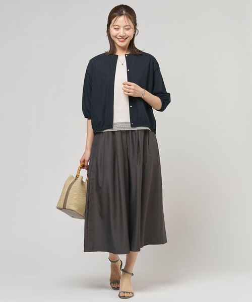 J.PRESS(ジェイプレス)の「【冷房対策に】シアードライトリコット クルーネック カーディガン(カーディガン/ボレロ・レディース・ベージュ系/ダークブラウン系/ネイビー系/ホワイト系・T13/T15)」の15枚目の写真