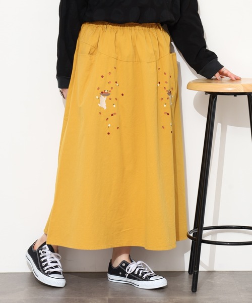 Emago(イマゴ)の「EMAGO フルーツ摘み刺繍スカート(スカート・レディース・アイボリー/ブラック/マスタード・FREE)」の20枚目の写真