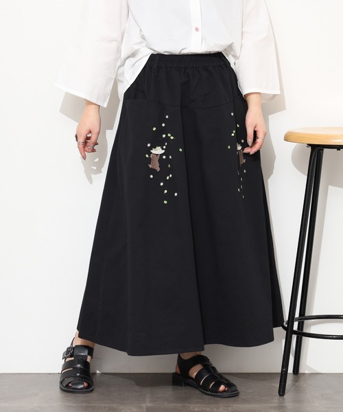 Emago(イマゴ)の「EMAGO フルーツ摘み刺繍スカート(スカート・レディース・アイボリー/ブラック/マスタード・FREE)」の13枚目の写真