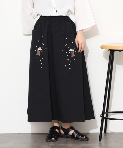 Emago(イマゴ)の「EMAGO フルーツ摘み刺繍スカート(スカート・レディース・アイボリー/ブラック/マスタード・FREE)」の14枚目の写真