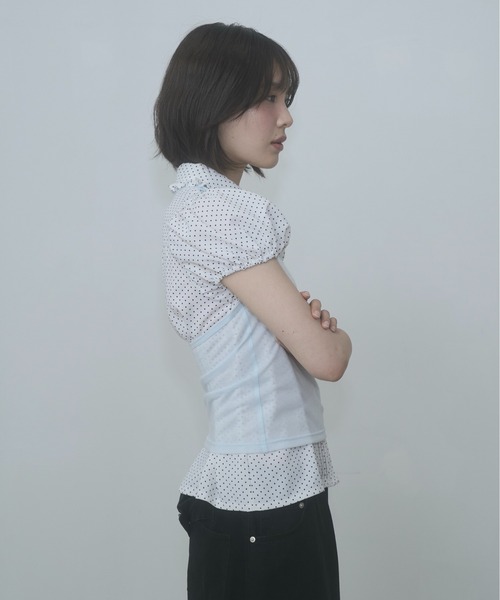 FEKETE（フェケテ）の「dot frill puff sleeve blouse / ドットフリルパフスリーブブラウス（シャツ/ブラウス・レディース・ブラック/ホワイト・MEDIUM/SMALL/LARGE）」の8枚目の写真