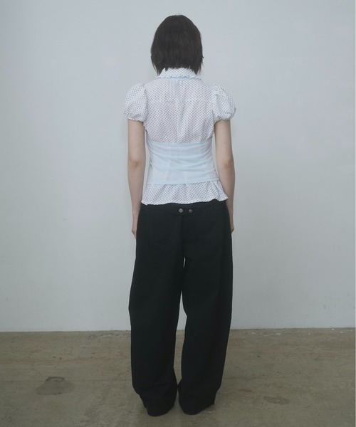 FEKETE（フェケテ）の「dot frill puff sleeve blouse / ドットフリル