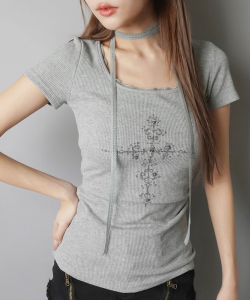 SPINNS(スピンズ)の「【セットアイテム】タイ付きピタカットソー/クロス/ストール付き/平成ギャル(Tシャツ/カットソー・レディース・アイボリー/チャコール/グレー・ONESIZE)」の19枚目の写真