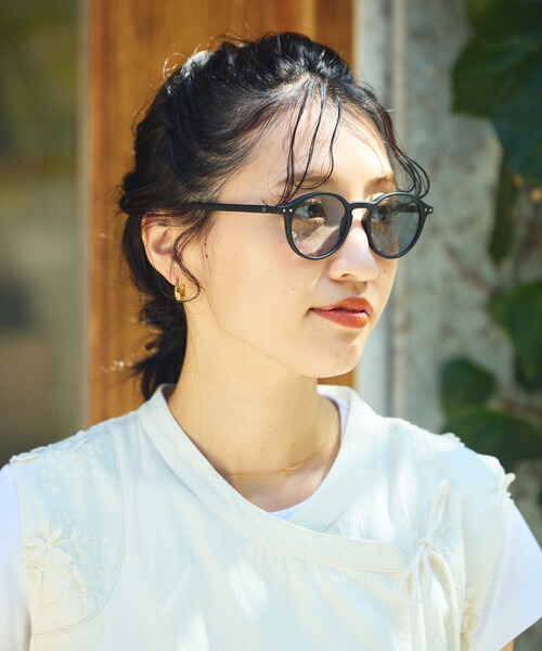 IZIPIZI(イジピジ)の「IZIPIZI/イジピジ SUN LIGHT COLOR #D ファッション用グラス(サングラス・メンズ・ブラック/ブラウン/チャコールグレー/ブラウン系その他/ベージュ・ONE SIZE)」の14枚目の写真