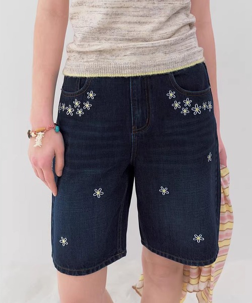 Fano Studios(ファノ ストゥディオズ)の「デイジー刺繍 ストレート デニムハーフパンツ FX26K047【Fano Studios】【2026SS】(デニムパンツ・レディース・ダークブルー・L/M/S)」の11枚目の写真