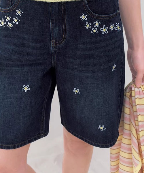 Fano Studios(ファノ ストゥディオズ)の「デイジー刺繍 ストレート デニムハーフパンツ FX26K047【Fano Studios】【2026SS】(デニムパンツ・レディース・ダークブルー・L/M/S)」の15枚目の写真