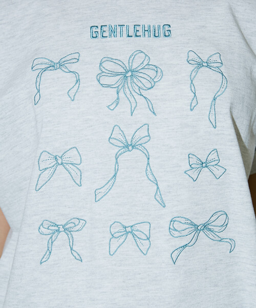 PUBLUX（パブリュクス）の「PUBLUX/パブリュクス リボン 刺繍 Tシャツ　限定展開（Tシャツ/カットソー・レディース・ブラウン/ライトグレー/ネイビー/チャコールグレー・ﾌﾘ-）」の18枚目の写真