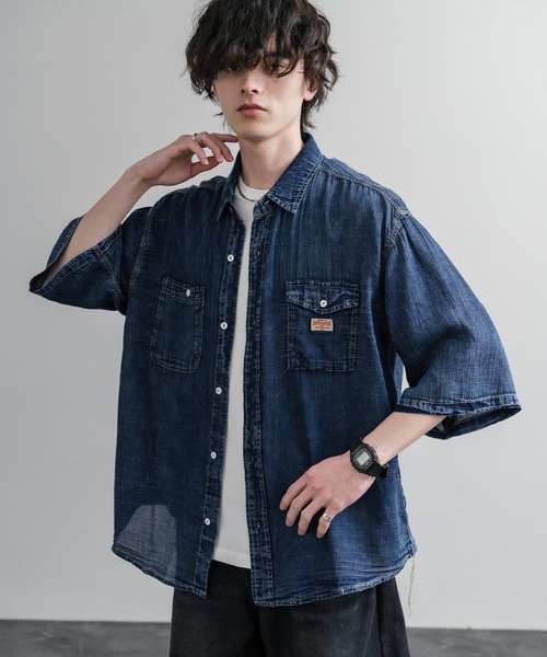 KRIFF MAYER(クリフメイヤー)の「KRIFF MAYER オーバーサイズエアーライト5分袖デニムワークシャツ 2545103(シャツ/ブラウス・メンズ・ダークブルー/チャコール/ライトブルー・L/M/XL)」の3枚目の写真