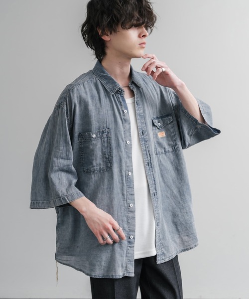 KRIFF MAYER(クリフメイヤー)の「KRIFF MAYER オーバーサイズエアーライト5分袖デニムワークシャツ 2545103(シャツ/ブラウス・メンズ・ダークブルー/チャコール/ライトブルー・L/M/XL)」の1枚目の写真