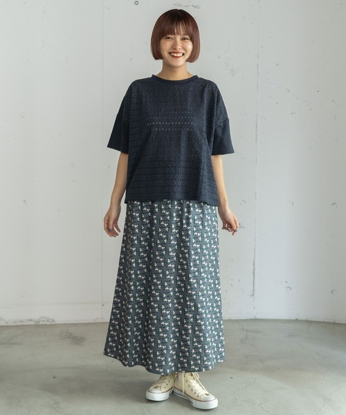 POU DOU DOU（プードゥドゥ）の「エンブロイダリーレーストップス（Tシャツ/カットソー・レディース・オフホワイト/ネイビー・3）」の7枚目の写真