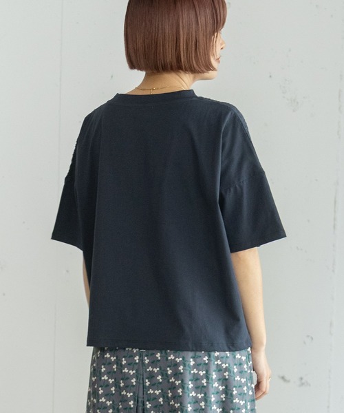 POU DOU DOU（プードゥドゥ）の「エンブロイダリーレーストップス（Tシャツ/カットソー・レディース・オフホワイト/ネイビー・3）」の13枚目の写真