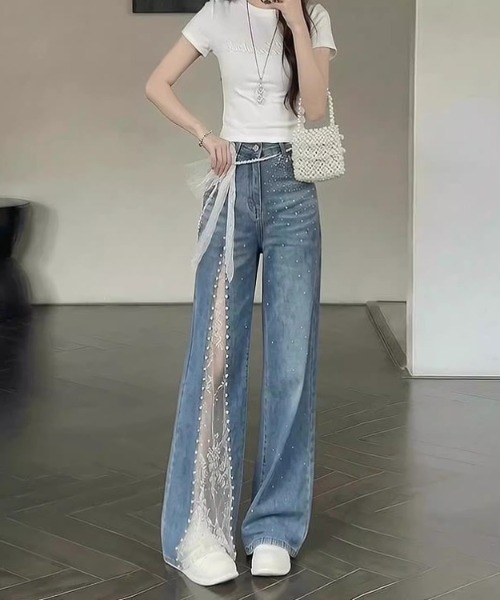 LUCPY(ラクピー)の「ハイウエストパールリボンワイドデニムパンツ(デニムパンツ・レディース・ブルー・MEDIUM/LARGE/X-LARGE/SMALL)」の3枚目の写真