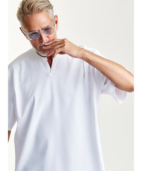 1 piu 1 uguale 3（ウノピゥウノウグァーレトレ）の「S/S KEY NECK（Tシャツ/カットソー・メンズ・ホワイト/ブラック・LARGE）」の5枚目の写真