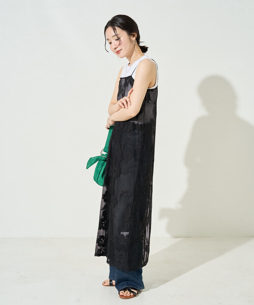 FREAK'S STORE(フリークスストア)の「限定展開 フラワー メッシュ キャミ ワンピース(ワンピース・レディース・オフホワイト/ブラック・フリ-)」の4枚目の写真