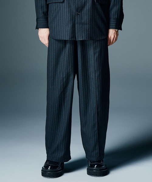 glamb（グラム）の「Suit Fabric Baggy Pants / スーツファブリックバギーパンツ（その他パンツ・メンズ・ブラック/ブラック系その他/グレー・S/M/L）」の2枚目の写真