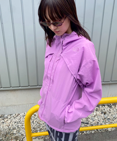 THE NORTH FACE(ザノースフェイス)の「【THE NORTH FACE / ザ ノースフェイス】 SWASH JACKET(その他アウター・レディース・パープル/ベージュ・SMALL/MEDIUM)」の18枚目の写真