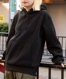 United Athle（ユナイテッドアスレ）の「プルオーバーパーカー（パーカー）」
