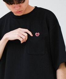 【ユニセックスで着たい】接触冷感ハート刺繍ポケTEE